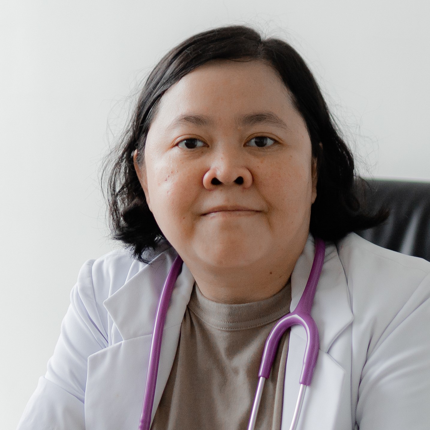 dr. Henny Siswanto